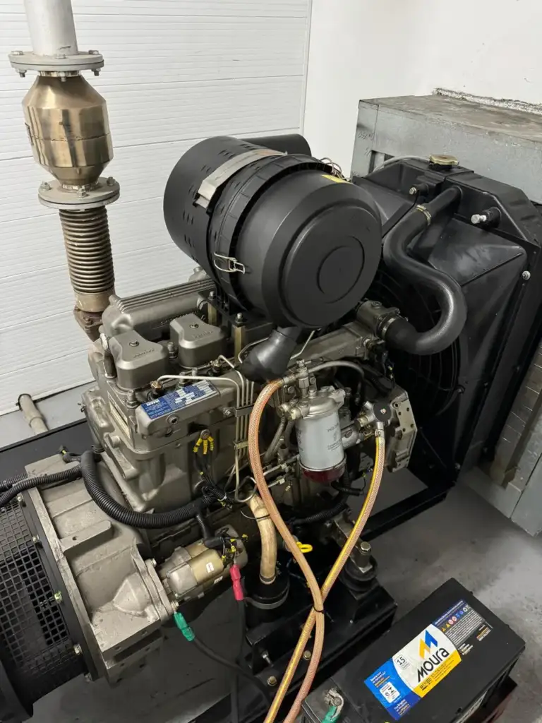 Motor diesel de gerador com bateria e filtros
